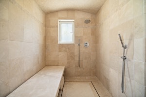 Ramatuelle Retreat image 14
