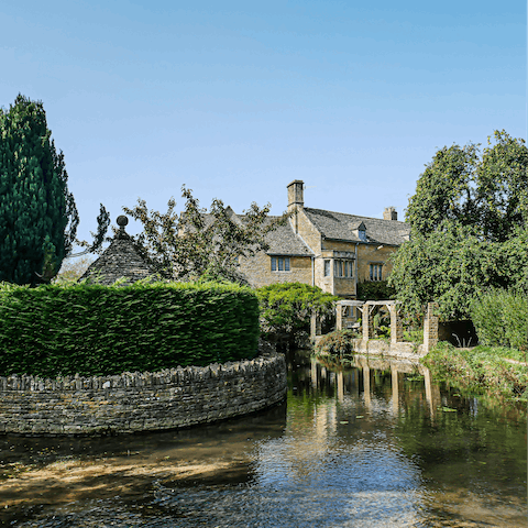 Explore the rest of the Cotswolds from the ideally located village of Kingham
