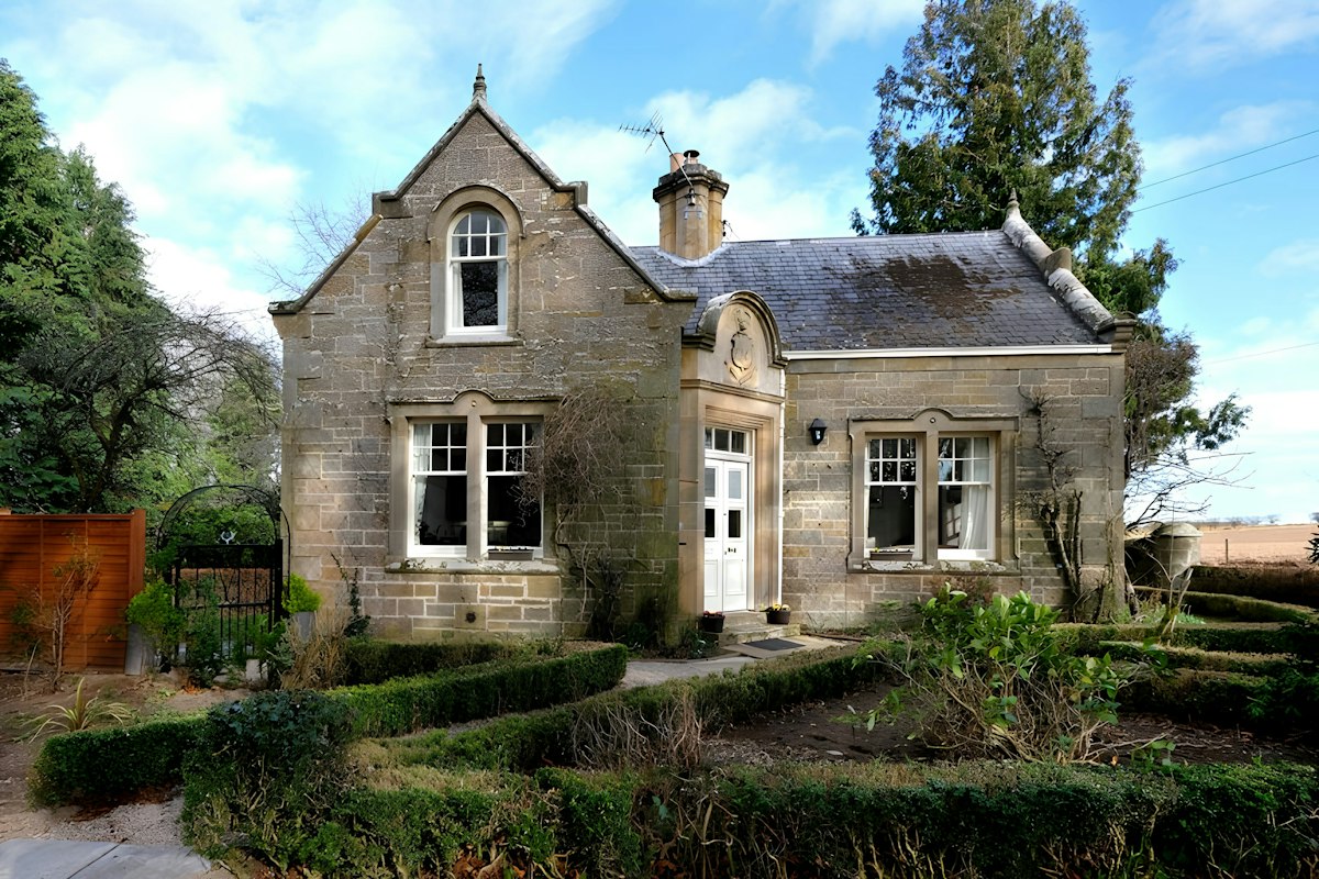 A Cosy Shade of Green, Scotland