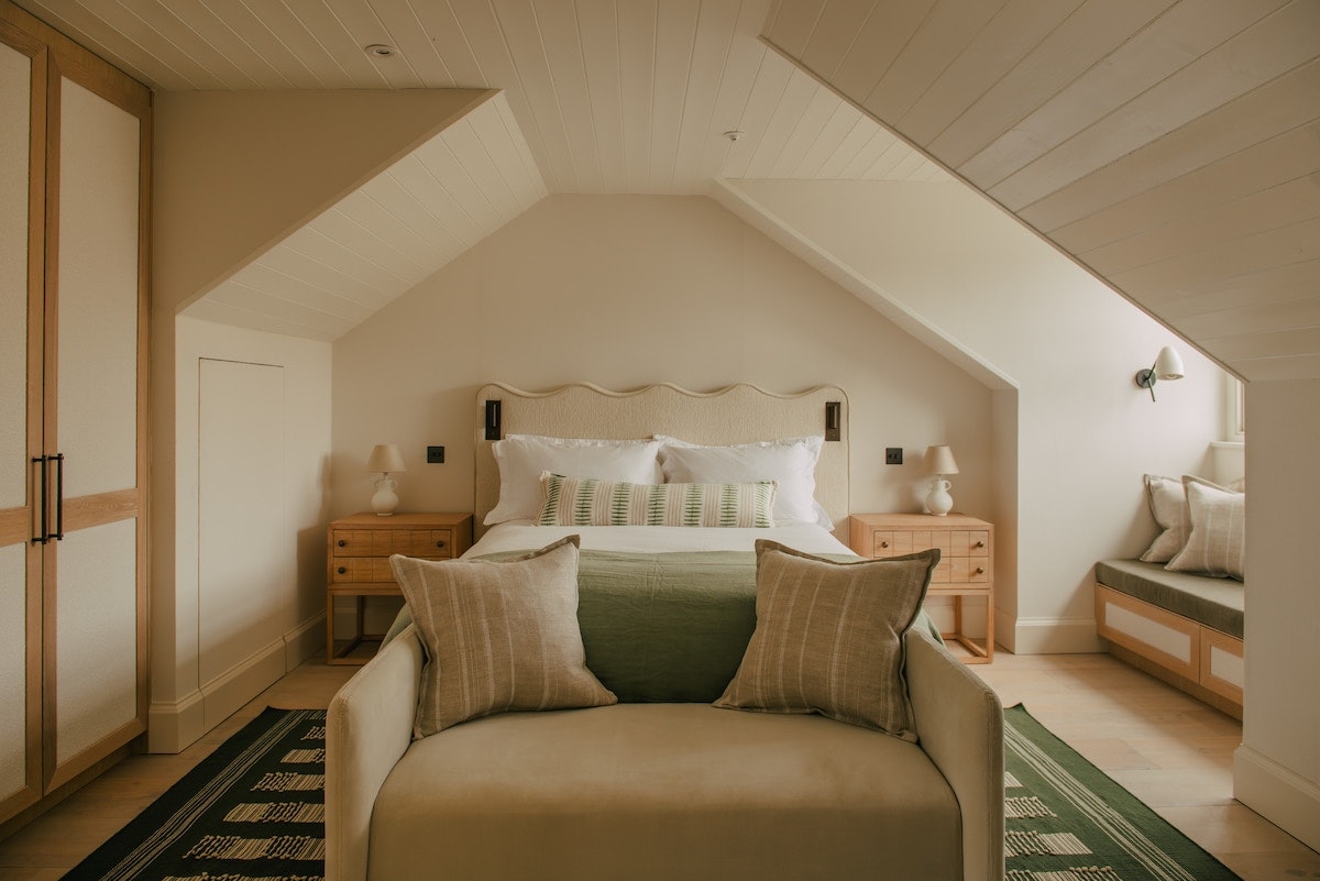Coastal Living, South West England