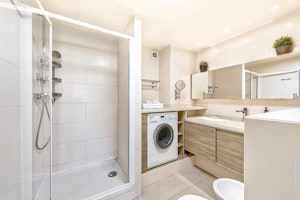 Parisian Haven image 9