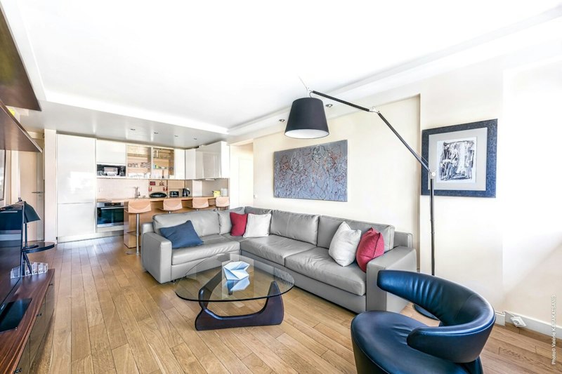 Parisian Haven additional image
