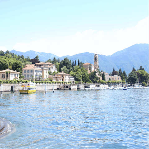 Stay in the charming town of Cernobbio, dotted with luxurious villas