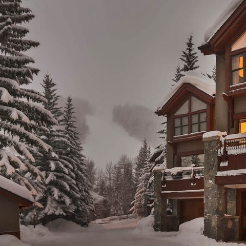 Make the most of your skiing holiday with ski-in / ski-out location