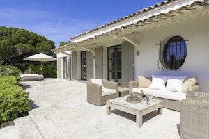 Côte de Charm image 6