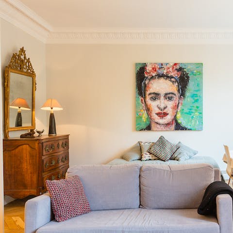 Chill out on the sofa with a coffee between soaking up the city's sights