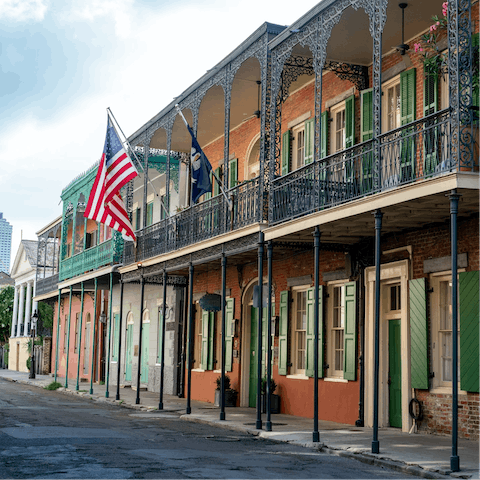 Stay just an eight-minute drive away from New Orleans' iconic Bourbon Street 