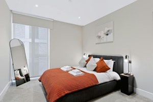 Battersea Balcony Morning image 7