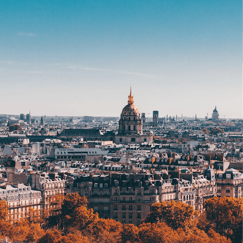 Explore Invalides, a charming area in Paris'  7th arrondissement