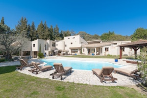 Mougins Muse image 1