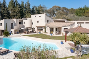 Mougins Muse image 14