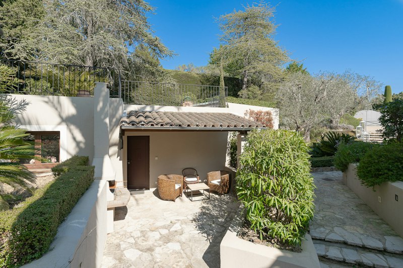 Mougins Muse additional image