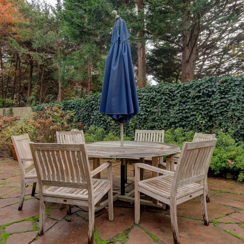 Organise an alfresco feast on the patio