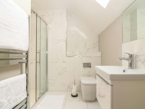 Burford Bliss image 14