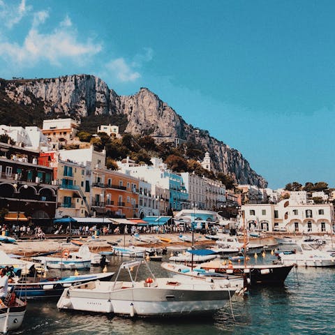 Explore the beautiful island of Capri and its picturesque harbours