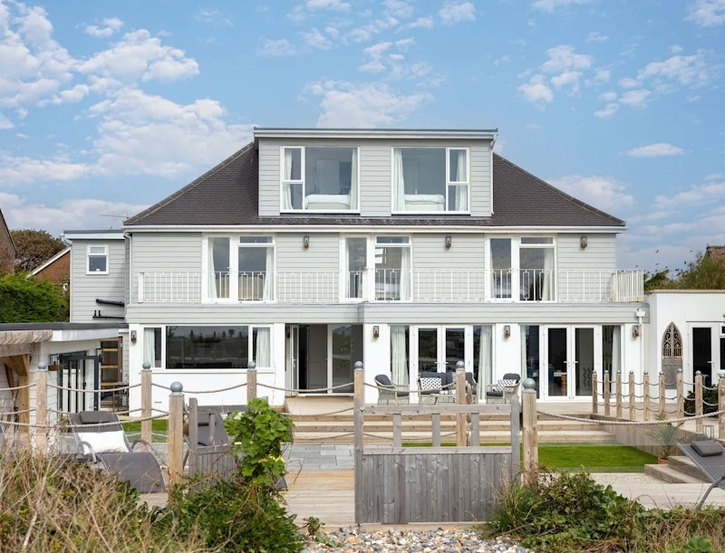 Sands & Shores main image