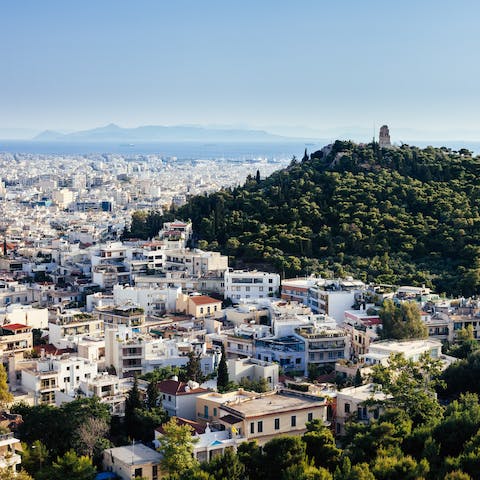 Immerse yourself in the ancient wonder of Athens from this home in Neos Kosmos