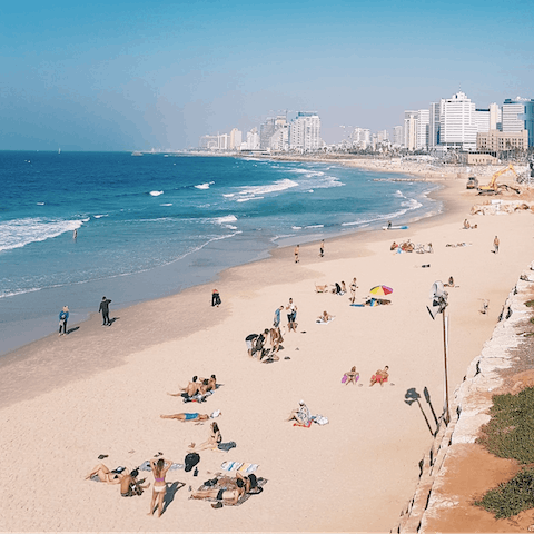 Make the most of your stay in Tel Aviv's Old North neighbourhood – just a ten-minute walk from the beach