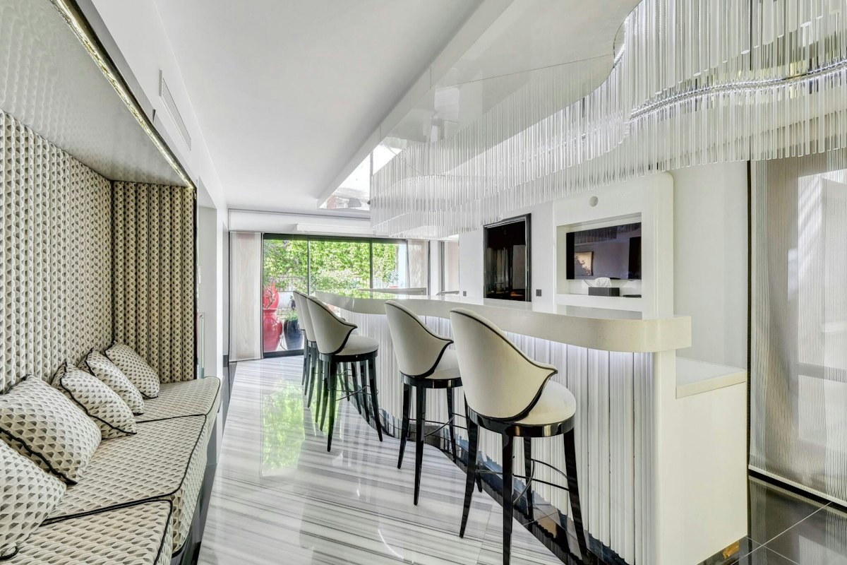 Le Prestige Parisien, Ile-de-France