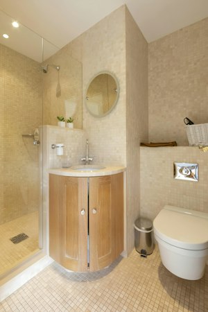French Riviera Gem image 14