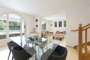 French Riviera Gem image 8