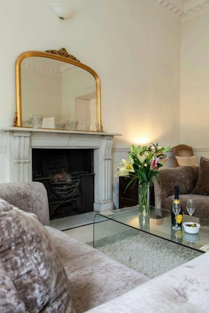 Regency Abode image 2