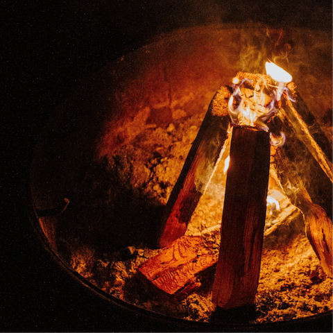 Come together around the firepit for an evening of stargazing