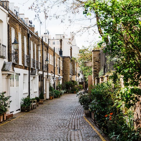 Explore beautiful Chelsea, a fifteen-minute stroll from your door