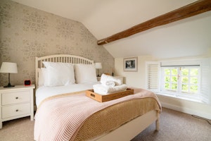 Golden Valley Manor image 13