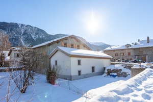 Snow Scene image 4