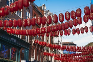 Queen of Chinatown image 11