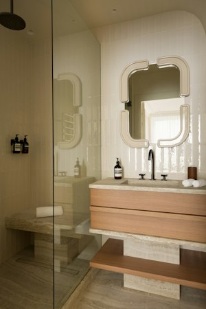 The Eighth Wonder of Paris image 6