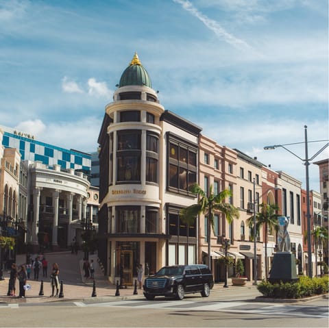 Get behind the wheel and reach Rodeo Drive in five minutes