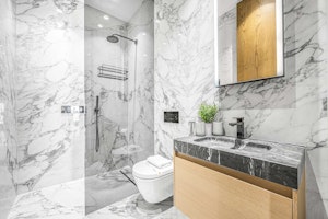 Gleaming Place image 9