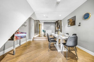Gleaming Place image 3