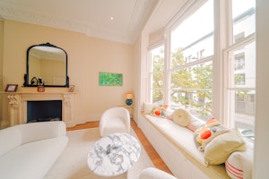 Bayswater Retreat image 10