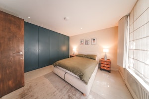 Bayswater Retreat image 9