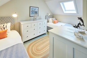 Cliffside Charm image 8