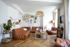 Parisian Pastime image 2