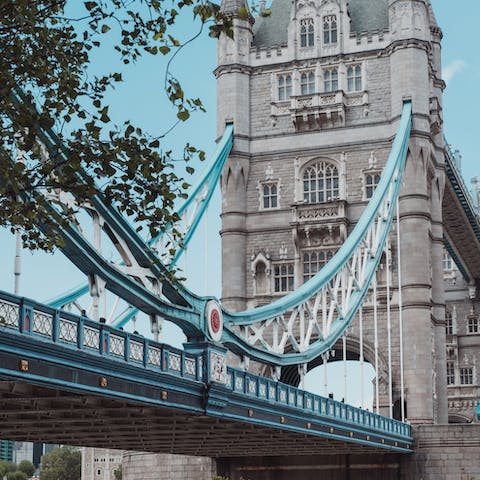 Stay in the heart of London with many famous attractions a stroll away