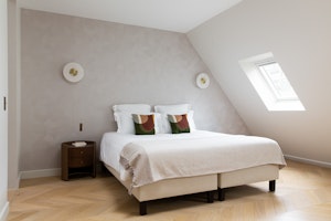 Parisian Cocoon image 12