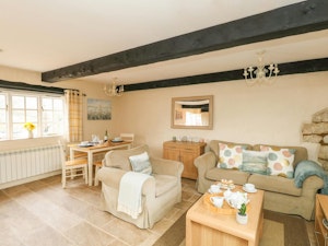 Thatched Hideaway image 3