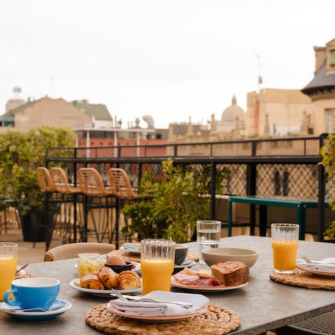 Start the day with a delicious breakfast from the rooftop cafe