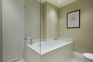 A Riverside Abode image 3