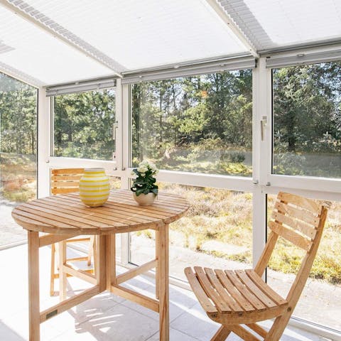 Enjoy your morning coffee with some sunshine in the conservatory