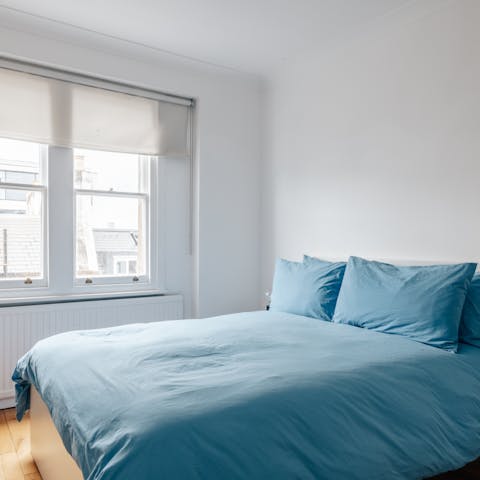 Peer out over Notting Hill's rooftops from the light-filled bedrooms