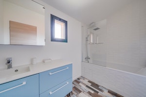 Château Bleu image 6