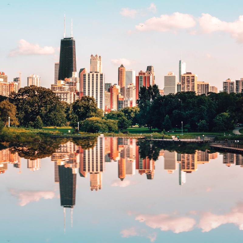 Explore Chicago from the wonderful South Loop