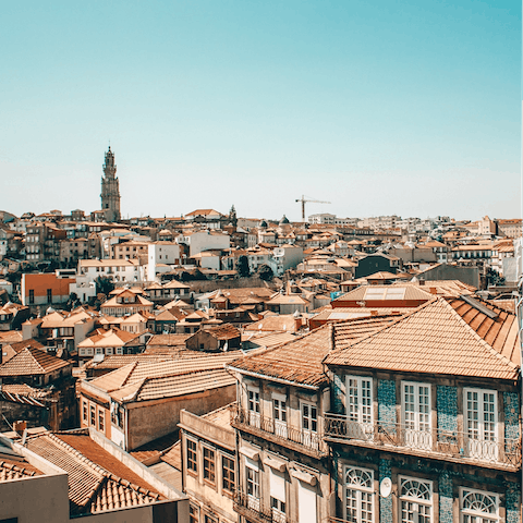 Discover Porto from the artsy and authentic Miragaia district 