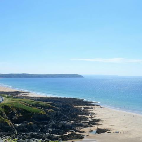 Wake up to beautiful panoramic views of the Devon coastline
